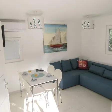 Διαμέρισμα Vice With Pool *