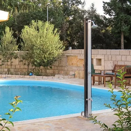 Vice With Pool Apartment *