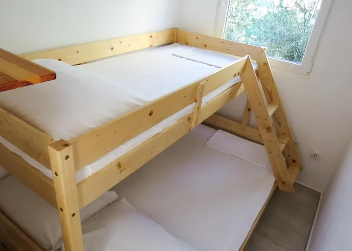 아파트 Vice With Pool 파코스탄