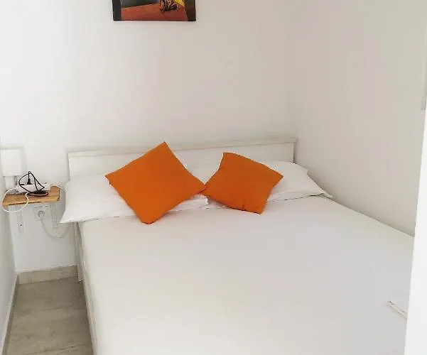 Vice With Pool 아파트 파코스탄