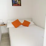Vice With Pool Apartman Pakostane