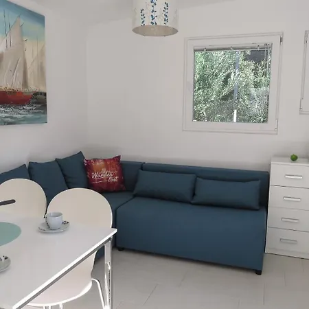 Vice With Pool شقة *