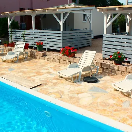 Vice With Pool