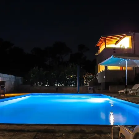 Vice With Pool